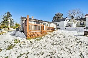 Near Bourbon Trail: Quiet Home w/ Deck