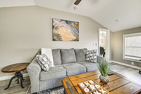 Near Bourbon Trail: Quiet Home w/ Deck