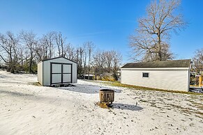 Near Bourbon Trail: Quiet Home w/ Deck