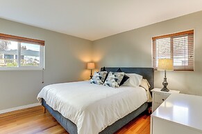 Outdoor Adventurer's Oasis in White Salmon