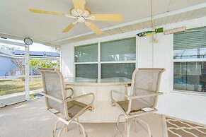 4 Mi to Warm Mineral Springs: Canal-front Getaway