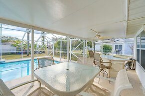 4 Mi to Warm Mineral Springs: Canal-front Getaway