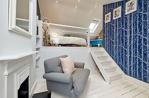 4 Bedroom House Barnes