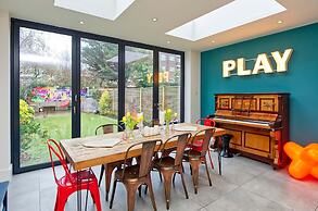 4 Bedroom House Barnes