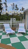 2 Bedroom 1 Bath Pool View Private Suite