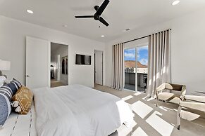 Villa #15 At Bloomington Country Club 4 Bedroom Townhouse