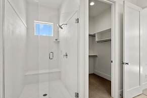 Villa #15 At Bloomington Country Club 4 Bedroom Townhouse