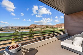 Villa #20 At Bloomington Country Club 3 Bedroom Condo