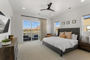 Villa #20 At Bloomington Country Club 3 Bedroom Condo