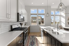 Villa #20 At Bloomington Country Club 3 Bedroom Condo