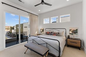 Villa #20 At Bloomington Country Club 3 Bedroom Condo