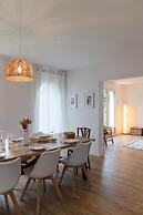 House by Plage de Melon With Garden Retreat