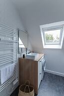 House by Plage de Melon With Garden Retreat