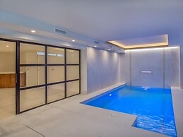 Sunrise Villa Marbella by Lodgerstrip