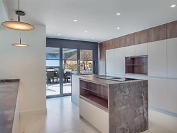 Sunrise Villa Marbella by Lodgerstrip