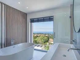 Sunrise Villa Marbella by Lodgerstrip