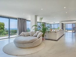 Sunrise Villa Marbella by Lodgerstrip