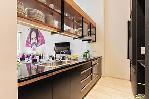 FLIPHAUS Teodoro Garcia 2100