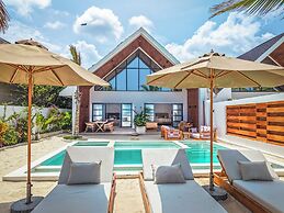 Solymar Staffed Beach Front Villa