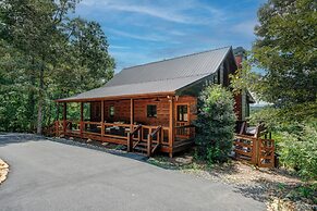 Mountain Haven in the Woods