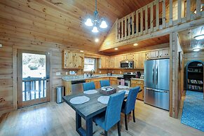 Mountain Haven in the Woods