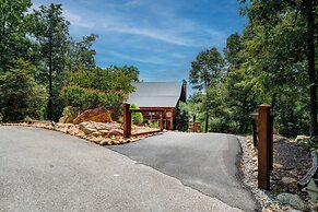 Mountain Haven in the Woods