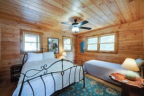 Mountain Haven in the Woods