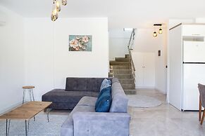 İmportantTravel BD4109 2Bedroomed Villa