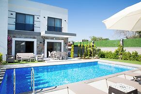 İmportantTravel BD4109 2Bedroomed Villa