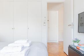 FLIPHAUS Av del Libertador 1000