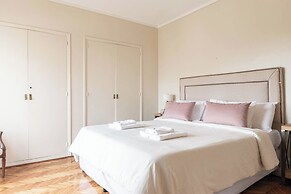 FLIPHAUS Av del Libertador 1100