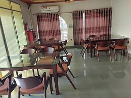 Khairul International Hotel Pabna