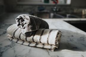 Spacious 4-bedroom Manchester Retreat With Garden