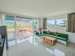 Poolside Apartments and Rooms