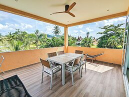 Poolside Apartments and Rooms