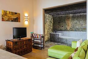 Margossa Residence Kandy