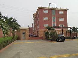 Fams Embassy Suites