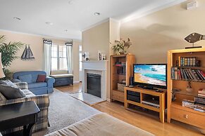 Bayside Destination Drive