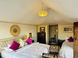 Yes We Camps Luxury lodge & spa