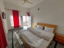 Red Rose Hotel & restaurent