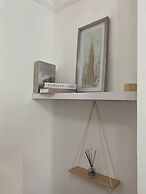 Modern Townhouse-free Parking-game Room-w-ifi