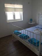 Charming Apartment in Lukovo Šugarje With Mountain Views