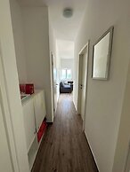 Charming Apartment in Lukovo Šugarje With Mountain Views