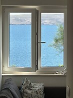 Charming Apartment in Lukovo Šugarje With Mountain Views