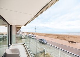 Apartment in Koksijde With Stunning Sea Views