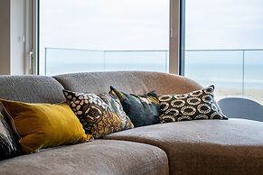 Apartment in Koksijde With Stunning Sea Views
