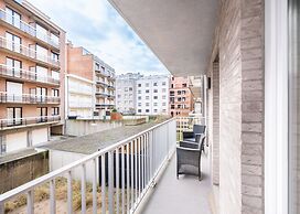 Apartment in Koksijde With Stunning Sea Views