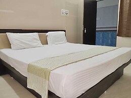 Hotel Velusamy Inn