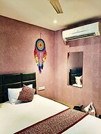 HOTEL SUNRISE CAVE