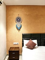 HOTEL SUNRISE CAVE